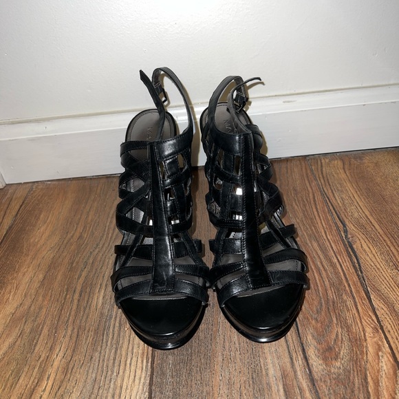 Marc Fisher MFBONGO black leather open toe platform heel - Picture 1 of 14